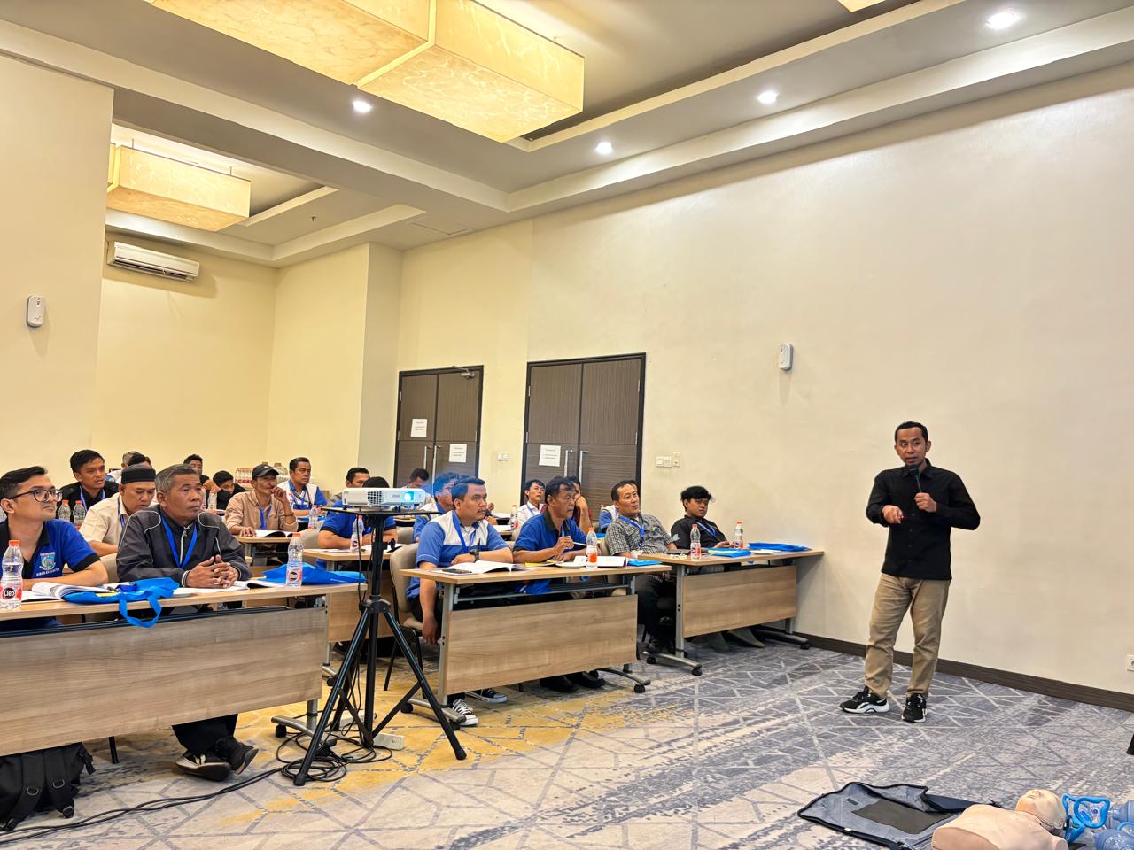 PELATIHAN PENGEMUDI AMBULANCE 35 PUSKESMAS TANGSEL