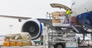 Dangerous Goods Udara: Panduan Lengkap untuk Petugas Kargo dan Logistik